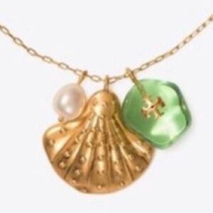 Sale tory  Burch Gold Shell and Green Pendant Necklace